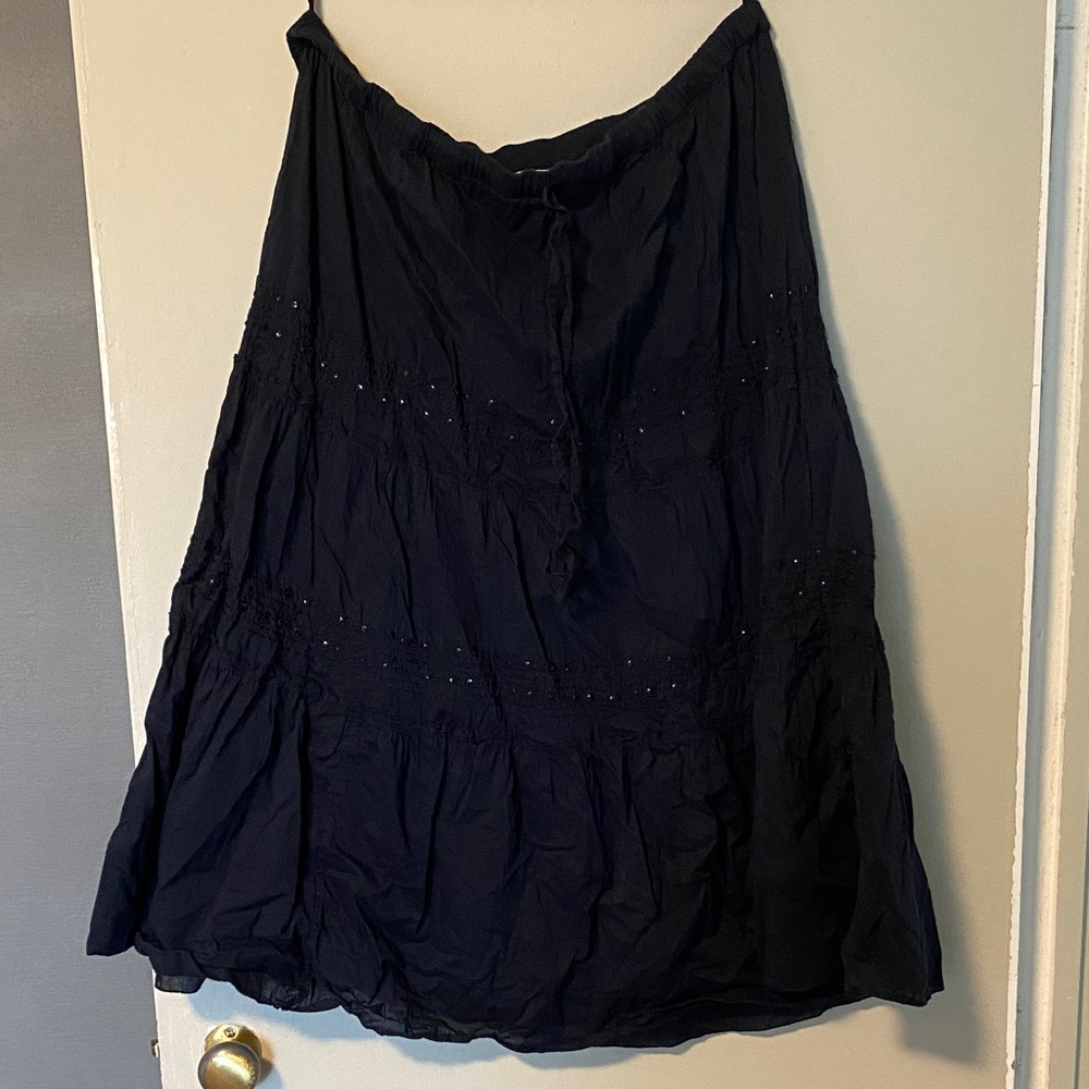Jessica Black Midi Skirt